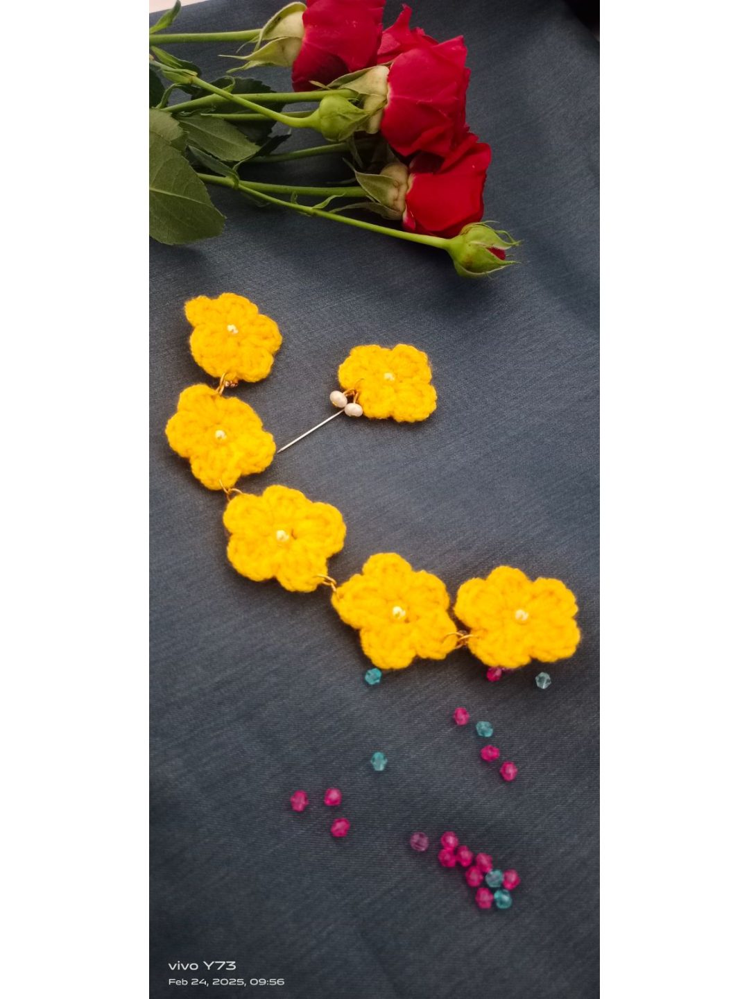 Rida Necklace With Pin